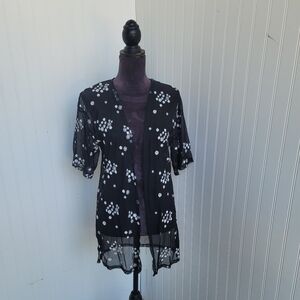 Glance Sheer Floral Embroidered Kimono Cover-up Black White Mesh Sheer Sz M